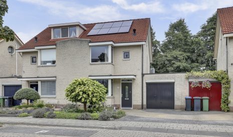 koop  Arnhem  Robert de Vriesstraat 19 – Hoofdfoto