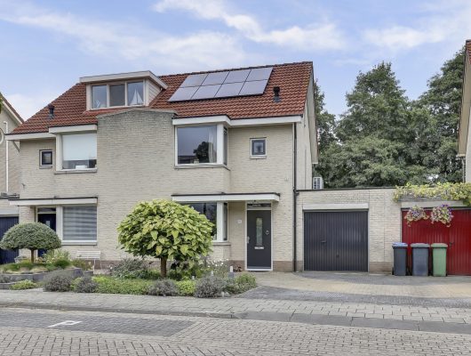 Hoofdfoto van Arnhem Robert de Vriesstraat 19
